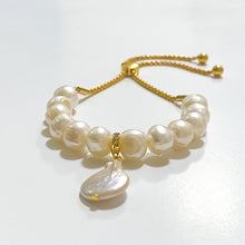 Load image into Gallery viewer, Tasha Signature Freshwater Pearl Bracelet