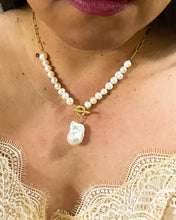 Load image into Gallery viewer, BG Signature Baroque Freshwater Pearl Necklace